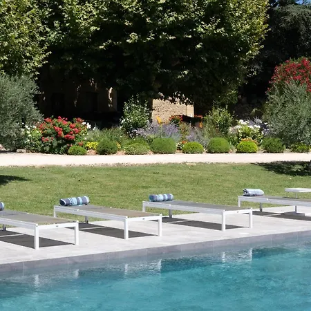 Provencal With Heated Pool Located To De Provence, 12 People Villa