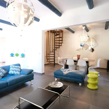 Provencal With Heated Pool Located To De Provence, 12 People *
