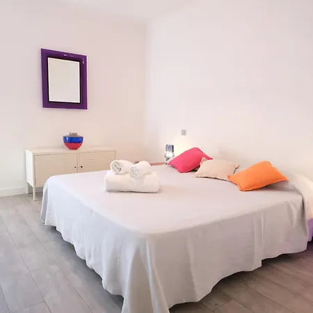 Provencal With Heated Pool Located To De Provence, 12 People Villa *